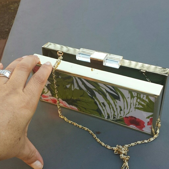 little purse - Picture 2 of 5